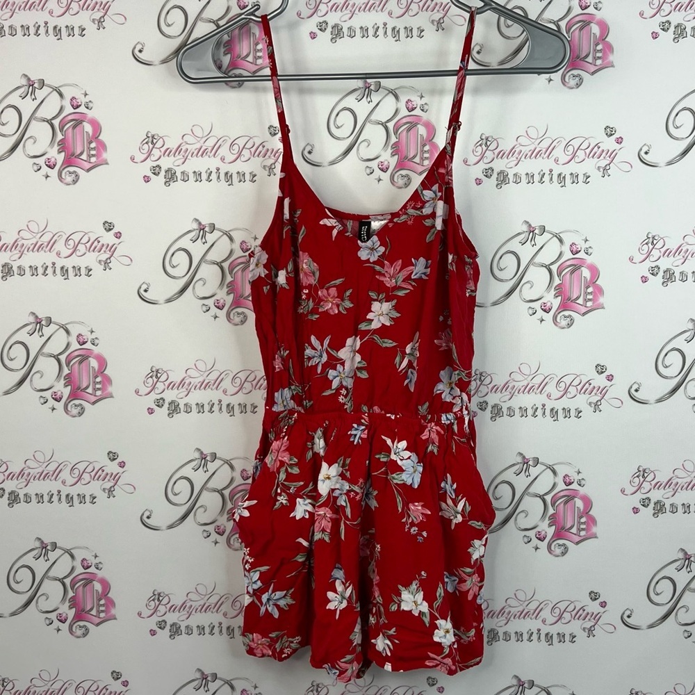 H&M romper tank style flowers pockets Red Floral Women's Pajama Romper
